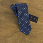 Cravatta a pois fondo blu mod. 131