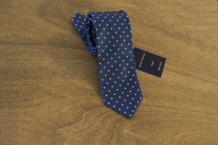 Cravatta a pois fondo blu mod. 131