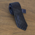 Cravatta a pois fondo nero mod. 018