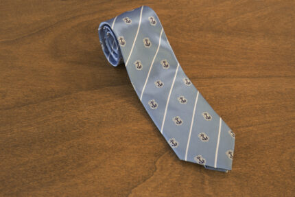 Cravatta a righe fondo celeste mod. 209