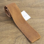 Cravatta in maglina fondo beige mod. 296