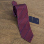 Cravatta a righe fondo bordeaux mod. 085