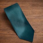 Cravatta Tinta unita Verde scuro 497